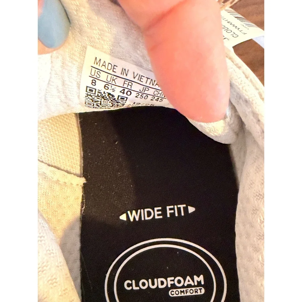 Adidas Cloudfoam Flex Laces Womens •8• White Silver Running Shoes Athleisure Gym